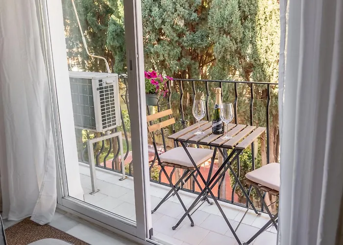 Brightcarihuela * Torremolinos